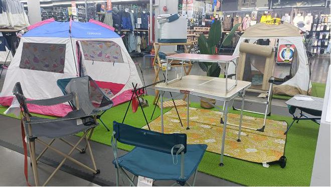 露營遇上“五一” 門店斷貨工廠趕工，戶外用品市場在野蠻生長中持續擴容